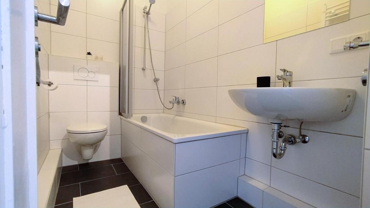 Moderne City Apartments Im Stadtzentrum คีล ภายนอก รูปภาพ